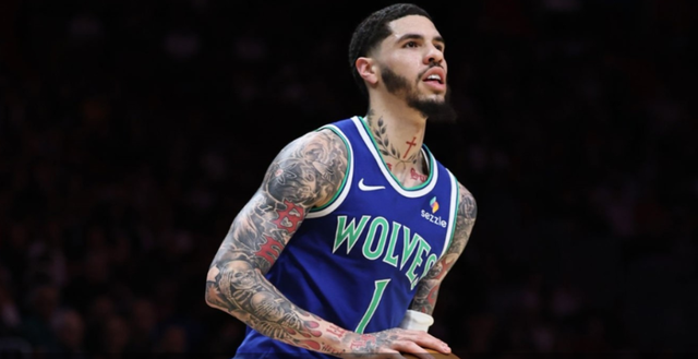 开运体育官方确认三球走步！NBA裁判协会：他收球之后一共走了四步